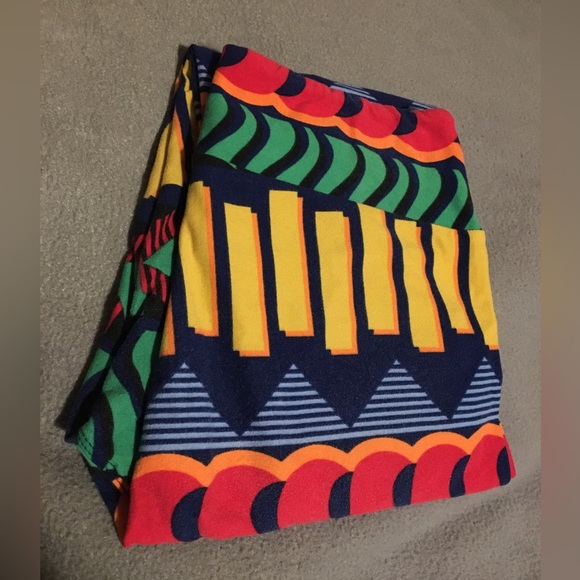 LuLaRoe Leggings - Picture 1 of 2
